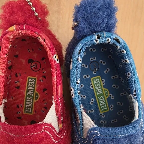 Sesame Street Red and Blue Fuzzy Kids Sneakers - Picture 3 of 4